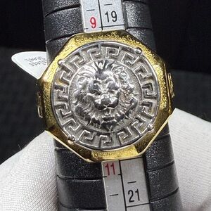 Gold and Silver Lion Medallion Ring